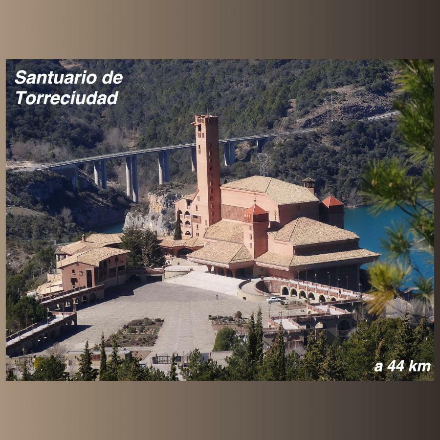 Balcón De Garbisón Roda de Isábena Exterior foto